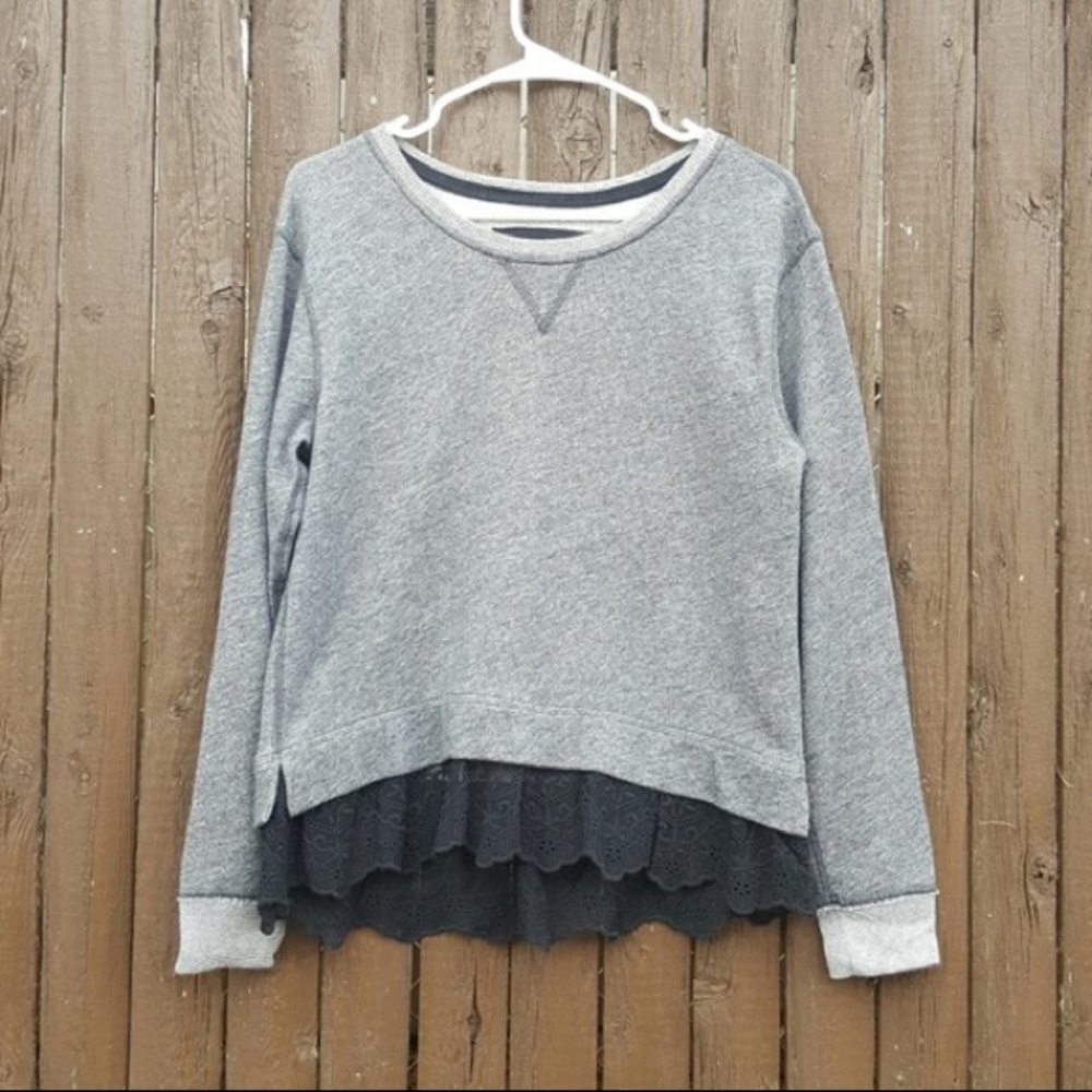Abercrombie crew neck sweater w/ lace trim